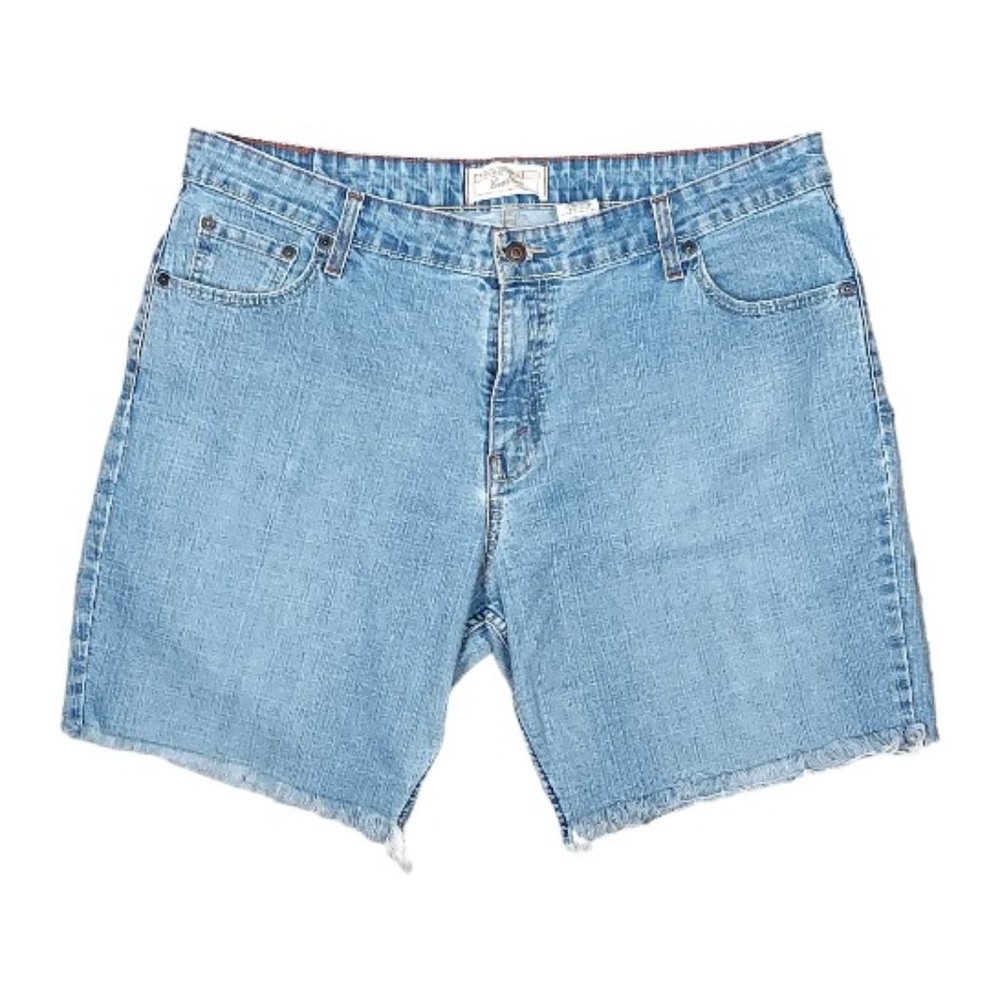 💖💖SIGNATURE BY LEVI STRAUSS MID-RISE FRAYED HEM DENIM SHORTS (18)